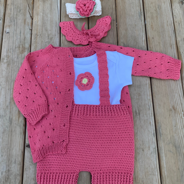 El Örgüsü  Organik Pamuk Hırka Askılı Şort -Yaka-Saç Bandı-Body-Amigurimi Diş Kaşıyıcı Seti-Pembe